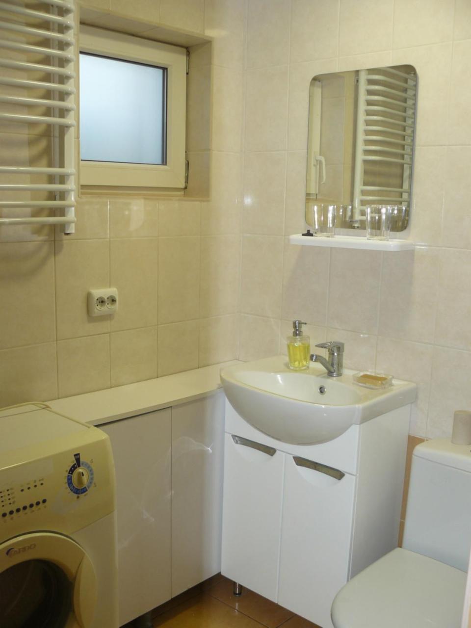 Hostynnyi Botsiun Hotel Dubno Exterior photo